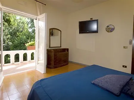 La Culla Degli Angeli Konukevi 3*